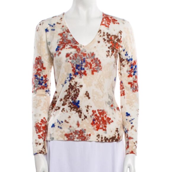 TSE Printed V-Neck Sweater Size: L NWOT - Picture 1 of 1